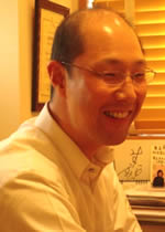 廣島邦泰院長